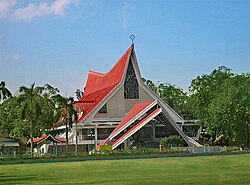 Central Philippine University in the Iloilo City was founded by the American Baptist missionaries through the benevolence as a legacy university of John D. Rockefeller in 1905. It is the first Baptist and second American university in Asia.