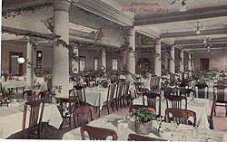 The main dining room of the Battle Creek Sanitarium founded in Michigan by Adventists and run by John Harvey Kellogg. The sanitarium only served vegetarian meals.