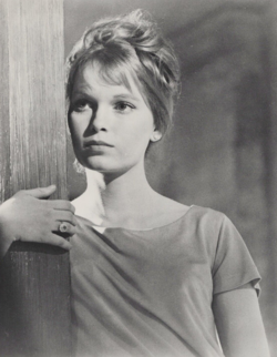 Publicity photo for Guns at Batasi (1964)