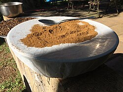 Preparation of traditional rapé nasal snuff by sieving