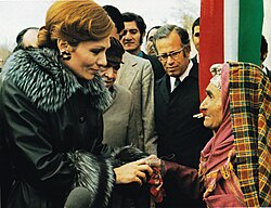 The Empress during a visit to Kavir, Iran, 1974