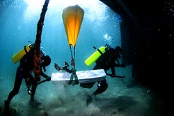 Lifting bag used to move a heavy object underwater