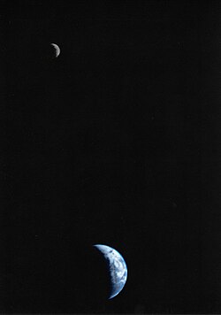 First image of Earth and the Moon in a single frame, by Voyager 1 leaving Earth (1977)