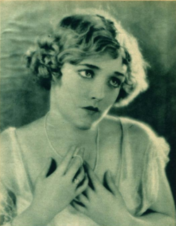 Actress Mildred Davis in 1923
