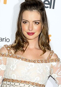 Hathaway at the 2016 Toronto International Film Festival