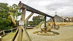 Replica of a horse-powered Chilean mill which Chileans introduced to California during the gold rush[97]