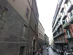Entrance to Musei di Paleontologia, Mineralogia, Zoologia e Antropologia dell'Università Federico II at Via Mezzocannone, 8