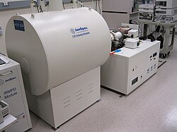 Fourier-transform ion cyclotron resonance mass spectrometer