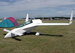 Light composite aircraft