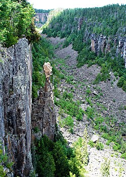 Ouimet Canyon, Ontario, Canada