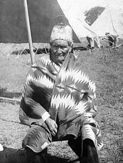 Geronimo as a U.S. prisoner in 1905