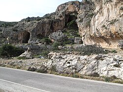 Raised beach indicating 9 m of uplift during the 365 Crete earthquake, other shorelines identified at this site are at 14 m, 17m, 34m, 55m & 75m elevation, consistent with a long-term uplift rate of 2.5–2.7 mm per year over the last 45,000 years