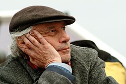 Jacques Rivette, a prominent critic of the French New Wave who assessed Mizoguchi's work to be more wholly Japanese in comparison to Kurosawa's