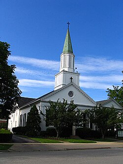 Christ Church Episcopal in downtown Hudson