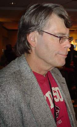 King at the Harvard Book Store, June 6, 2005
