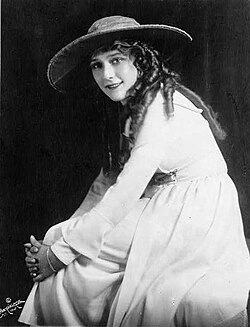 Mary Pickford, 1921