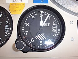 Kollsman-type barometric aircraft altimeter