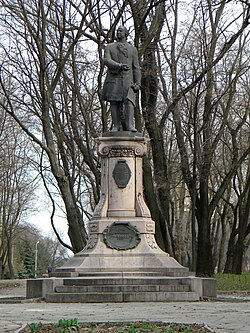 Lomonosov statue in Dnipro, Ukraine in 2010, removed in January 2023