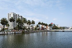 The Marga Marga estuary as it passes through Viña del Mar