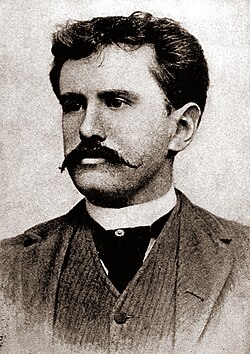 William Sydney Porter, known widely by his pen name O. Henry or Olivier Henry, in 1909