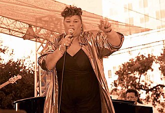 James performing in 2000