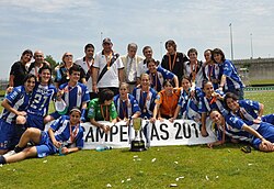 Espanyol players celebrating the 2010 Copa de la Reina title.