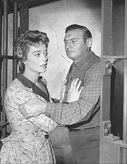 Nan Grey and Frankie Laine in a scene from Rawhide, 1960