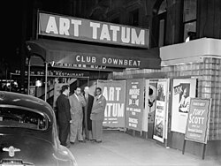 Tatum (right) at Downbeat Club, New York, c. 1947