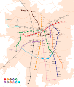 Projected lines and extensions for year 2037:It includes the extension of lines 4A and 6, the construction of four new lines 7, 8, 9 and A, and the construction of the Santiago-Batuco commuter rail and the extension of the Melitrén commuter rail.