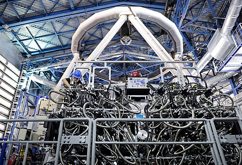 Astronomical instruments on the Very Large Telescope are equipped with continuous-flow cooling systems.[22]