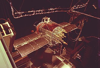 A full-scale GPS was tested in the Mark I Space Chamber at the Arnold Engineering Development Complex (AEDC) in 1977.