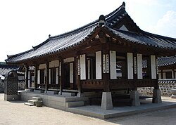 Traditional house, hanok (한옥)