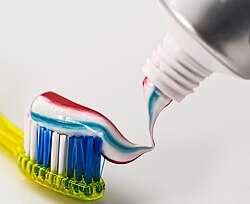 Hydrated silica is a primary ingredient in modern toothpastes, serving as a high performance abrasive during cleaning.[1]