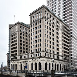 The Rhode Island Hospital Trust Building houses dormitories and the school's Fleet Library.