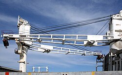 Deck crane