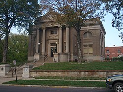 Former Leavenworth Carnegie Library (2012)