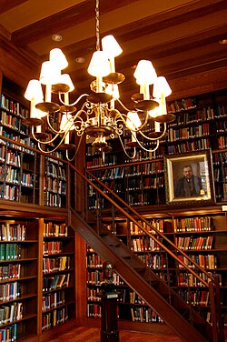 Reading room at Allen Memorial Medical Library of Case Western Reserve University