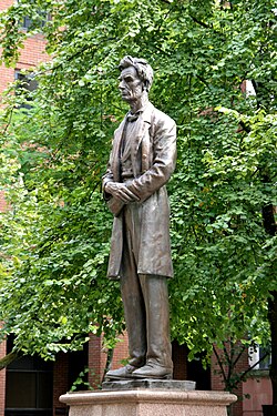 Statue of Abraham Lincoln in Manchester, with extracts from the working men's letter and his reply on its base
