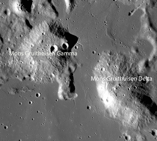 Gruithuisen Domes: the Gamma and Delta domes are separated by a relatively flat basaltic plain (2021)