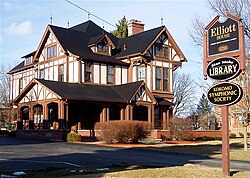 Photograph of the Elliott House in the Old Silk Stocking Historic District