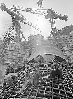 Workers on the construction of the Sayano-Shushenskaya Hydropower Plant, 1978