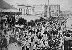 Parade of troops in Brisbane, prior to departure for the Boer War in South Africa