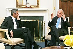 Clooney with Vice President Joe Biden in 2009