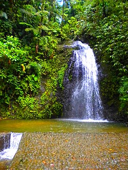 Saut-Gendarme waterfall