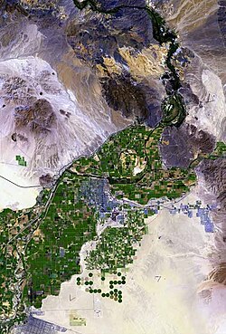 An aerial photo showing how the area around Yuma is highly agricultural in nature