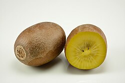 Golden kiwifruit 'Soreli'