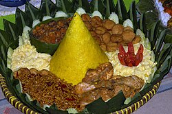 Nasi tumpeng, the quintessentially Javanese rice dish, symbolises the volcano