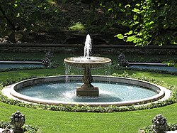 Water fountain