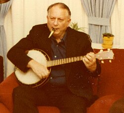 Jack Vance playing the jazz banjo and kazoo in 1979 in San Francisco
