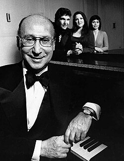 Cahn (far left) in 1974